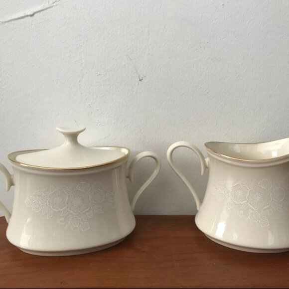 Vintage Lenox SPECIAL Etched Floral Ivory Gold Trim Creamer Sugar Bowl Set USA - Picture 2 of 7